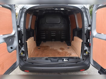 Used Ford Transit Courier 2025 for sale - 78261149: Photo