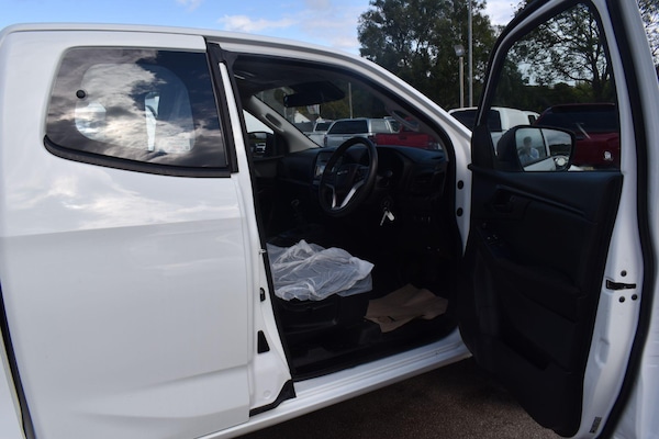 Used Isuzu D-Max 2023 for sale - 75154599: Photo 4