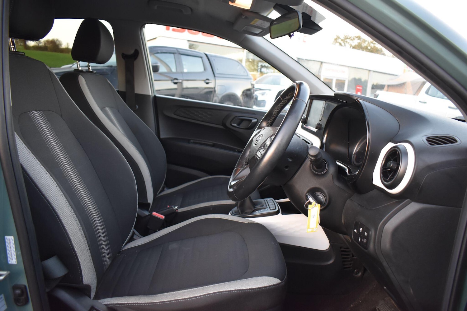 Used Hyundai i10 2022 for sale - 76572516: Photo 12
