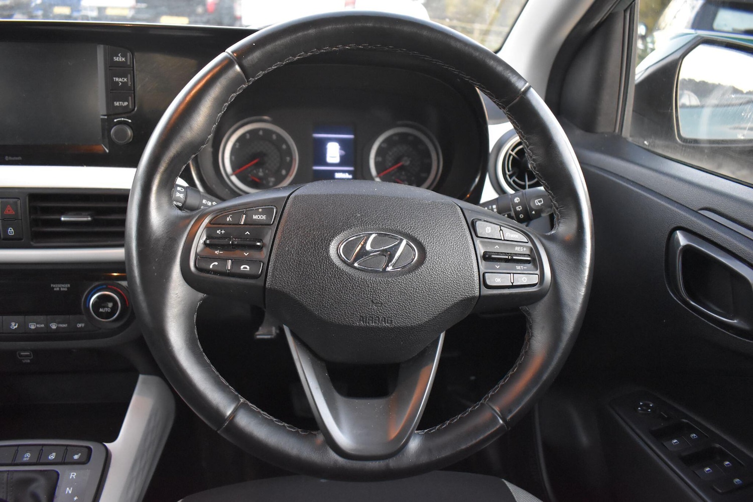 Used Hyundai i10 2022 for sale - 76572516: Photo 14