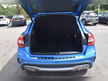 Used Mercedes-Benz GLA 2017 for sale - 79291789: Photo
