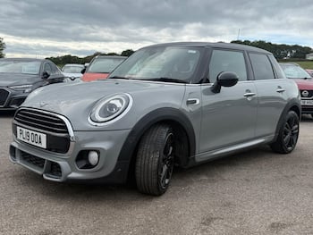 Used MINI Hatch 2019 for sale - 79576441: Photo