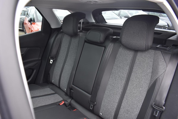 Used Peugeot 3008 2017 for sale - 76073015: Photo 14