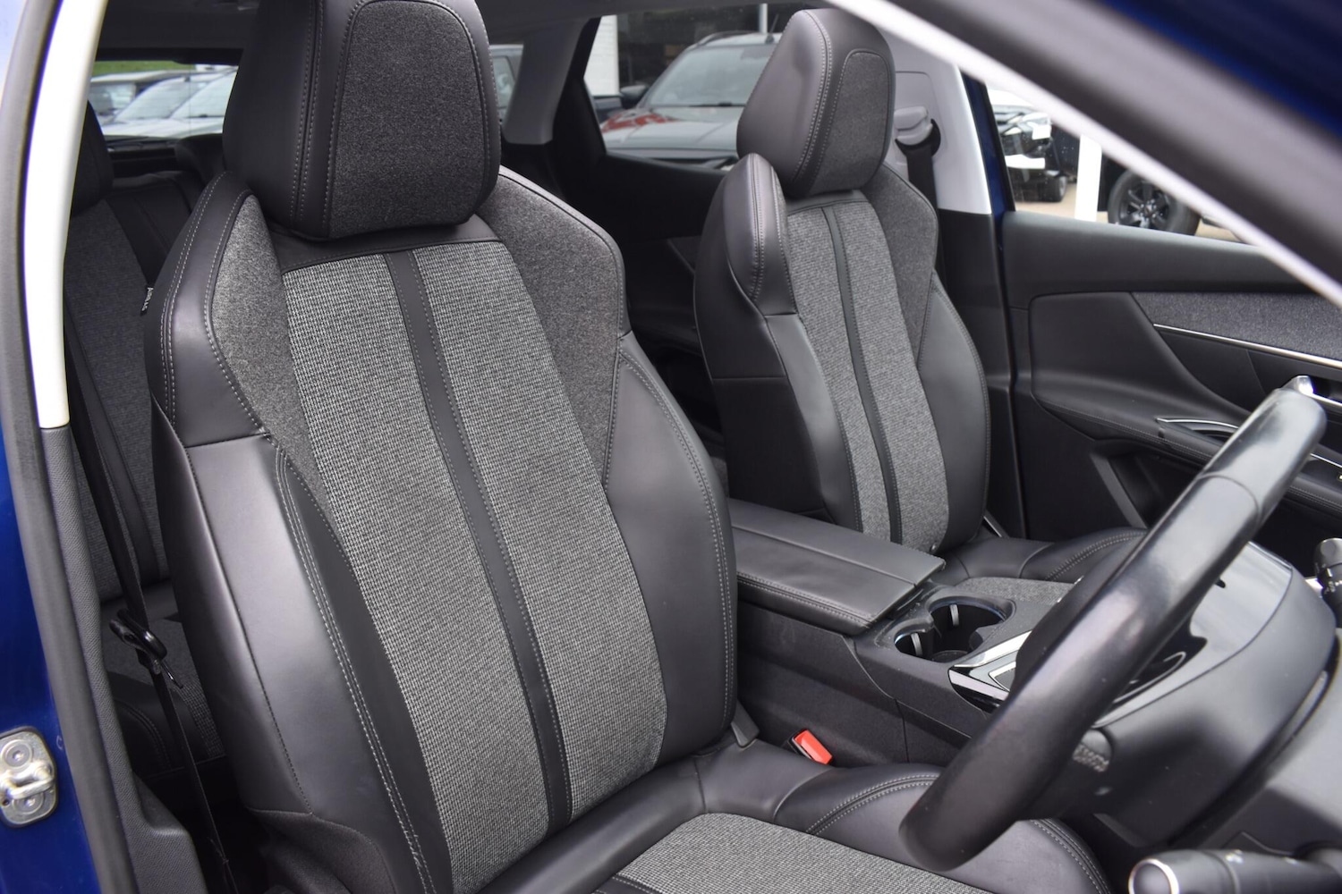 Used Peugeot 3008 2017 for sale - 76073015: Photo 19