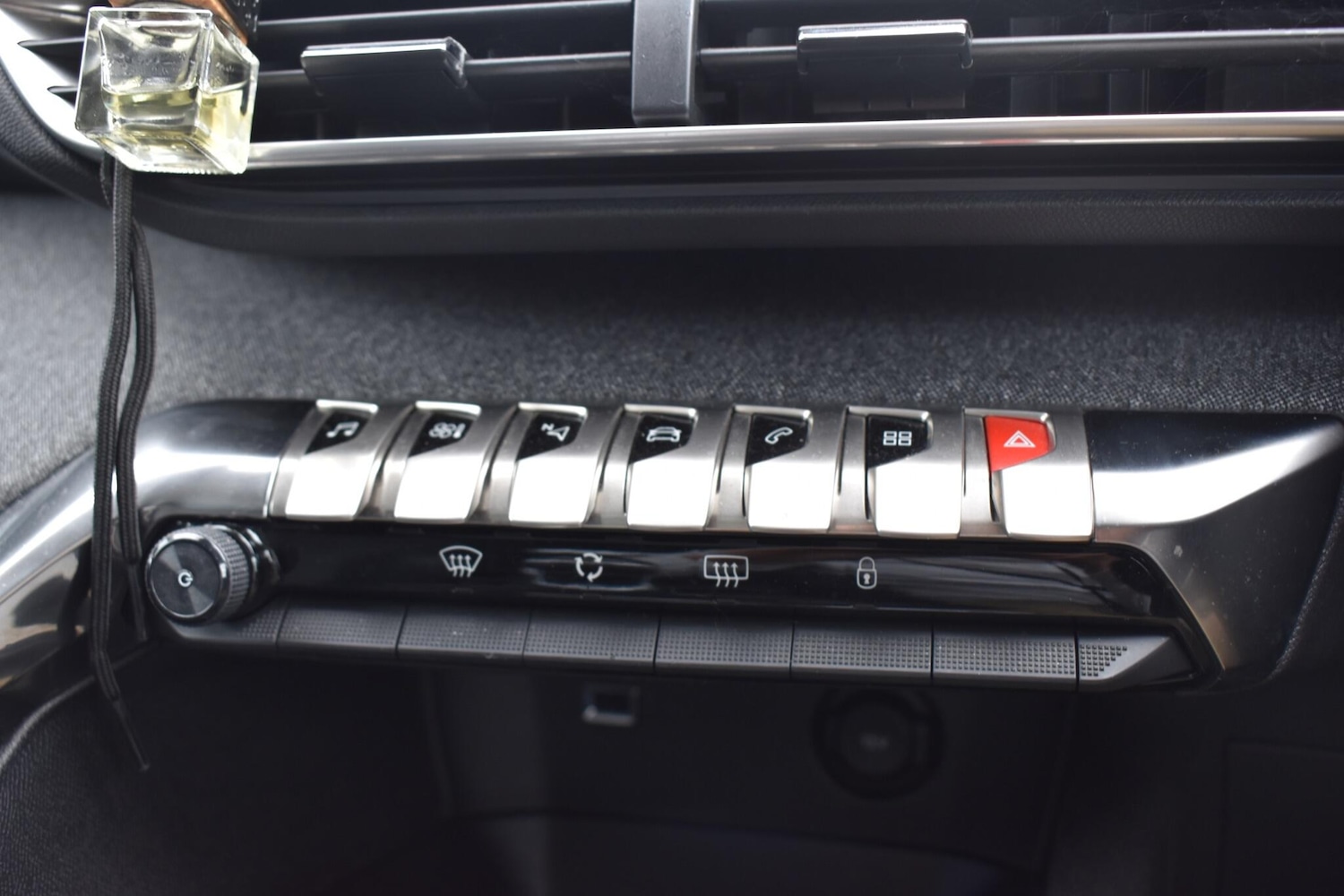 Used Peugeot 3008 2017 for sale - 76073015: Photo 22