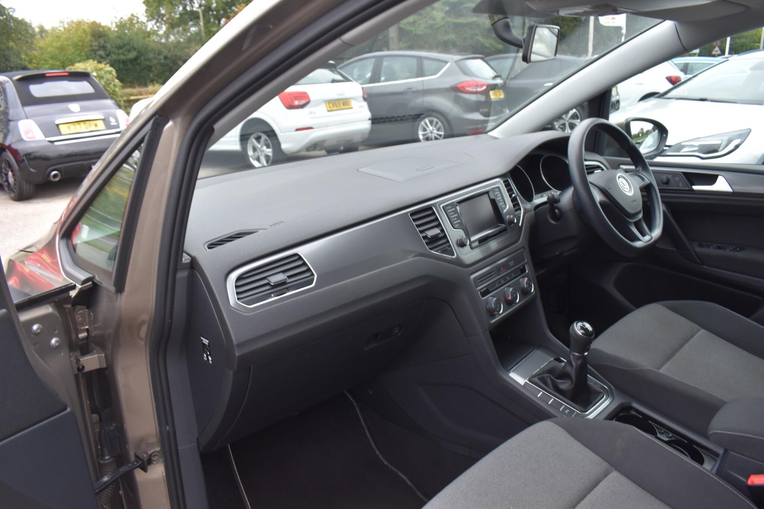 Used Volkswagen Golf SV 2014 for sale - 76239177: Photo 17