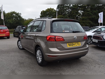 Used Volkswagen Golf SV 2014 for sale - 76239177: Photo 3
