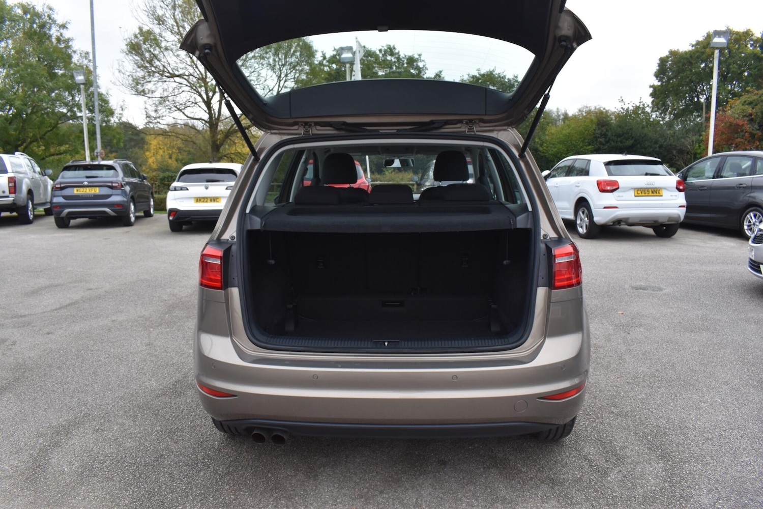 Used Volkswagen Golf SV 2014 for sale - 76239177: Photo 5