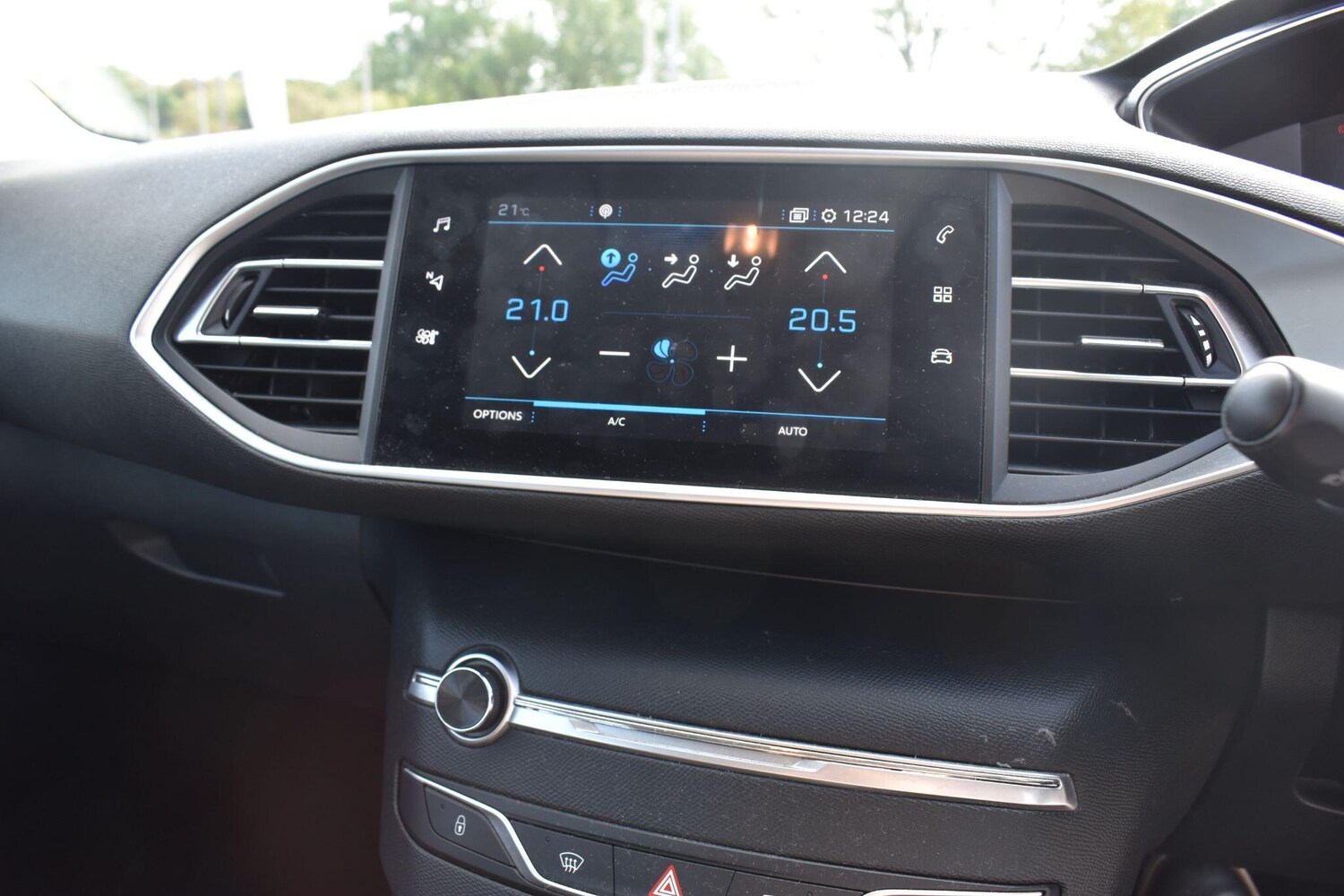 Used Peugeot 308 SW 2021 for sale - 76001300: Photo 17