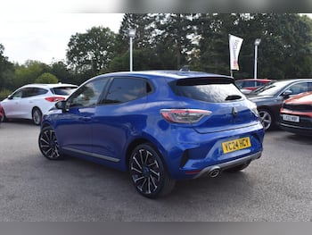 Used Renault Clio 2024 for sale - 79049595: Photo