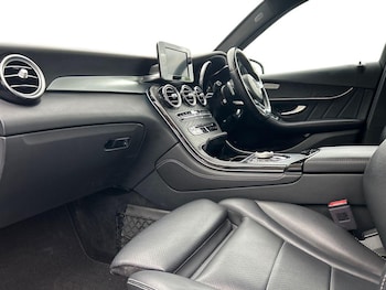 Used Mercedes-Benz GLC 2019 for sale - 78601672: Photo