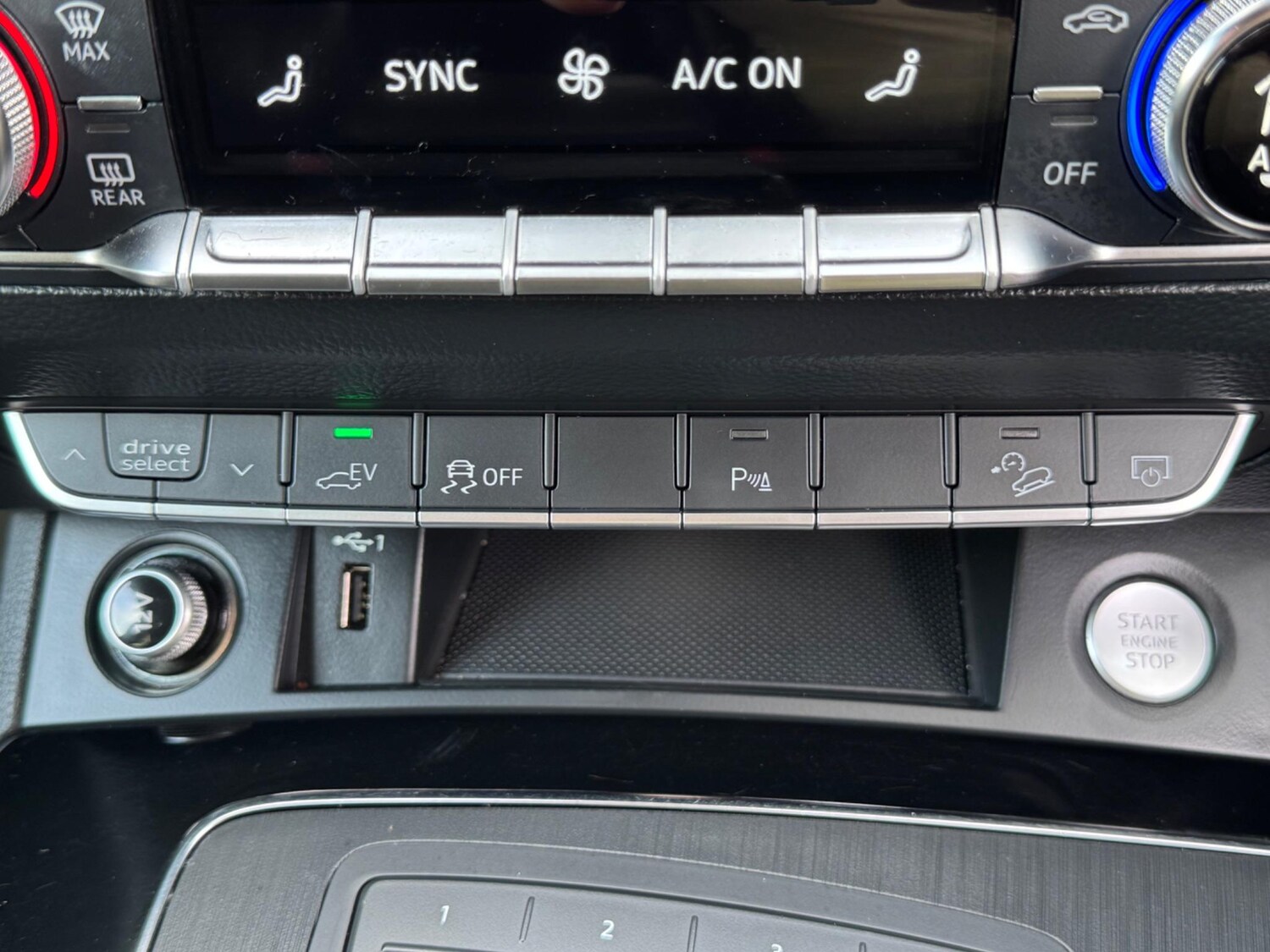 Used Audi Q5 2020 for sale - 74726858: Photo 48