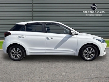 Used Hyundai i20 2019 for sale - 79337020: Photo