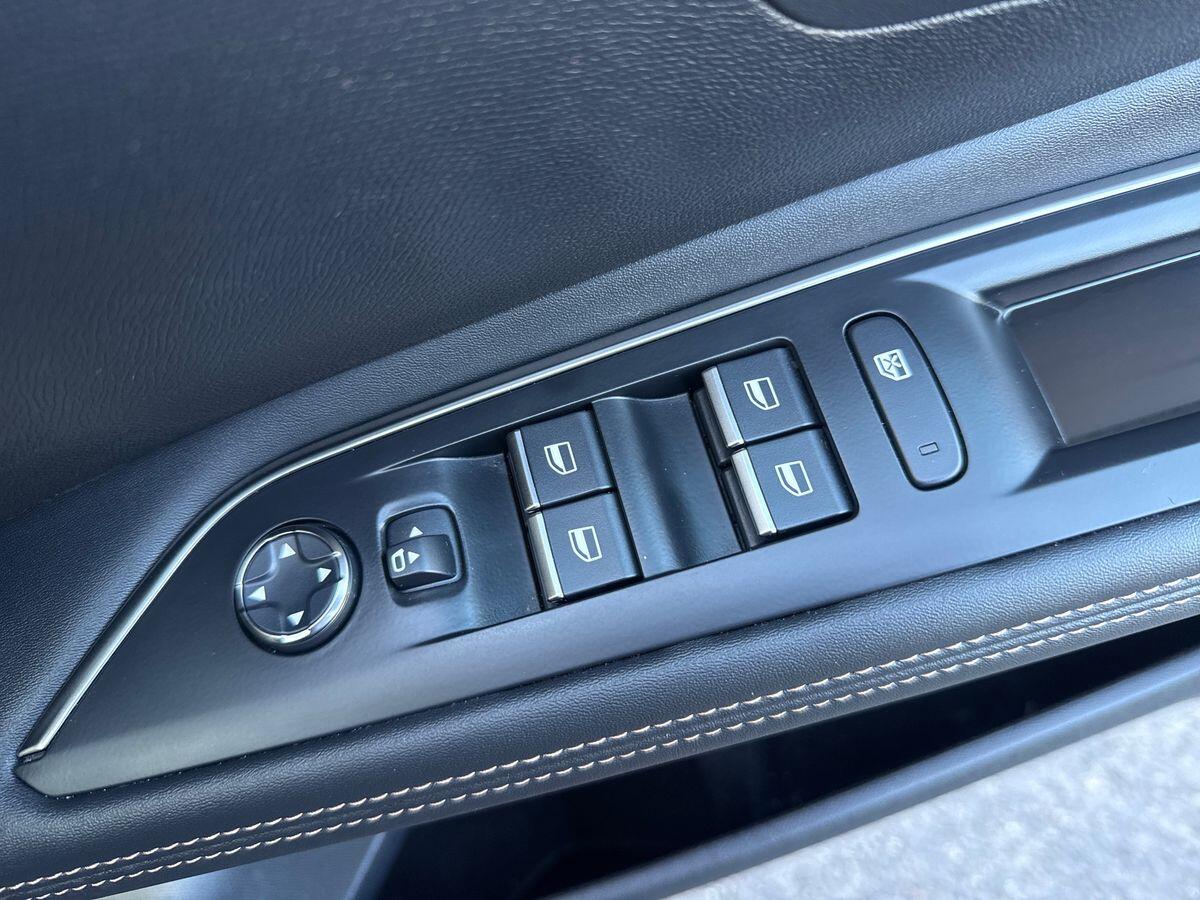 Used Peugeot 3008 2023 for sale - 75906240: Photo 26