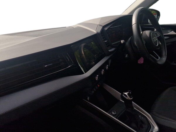 Used Audi A1 2023 for sale - 75624191: Photo 2