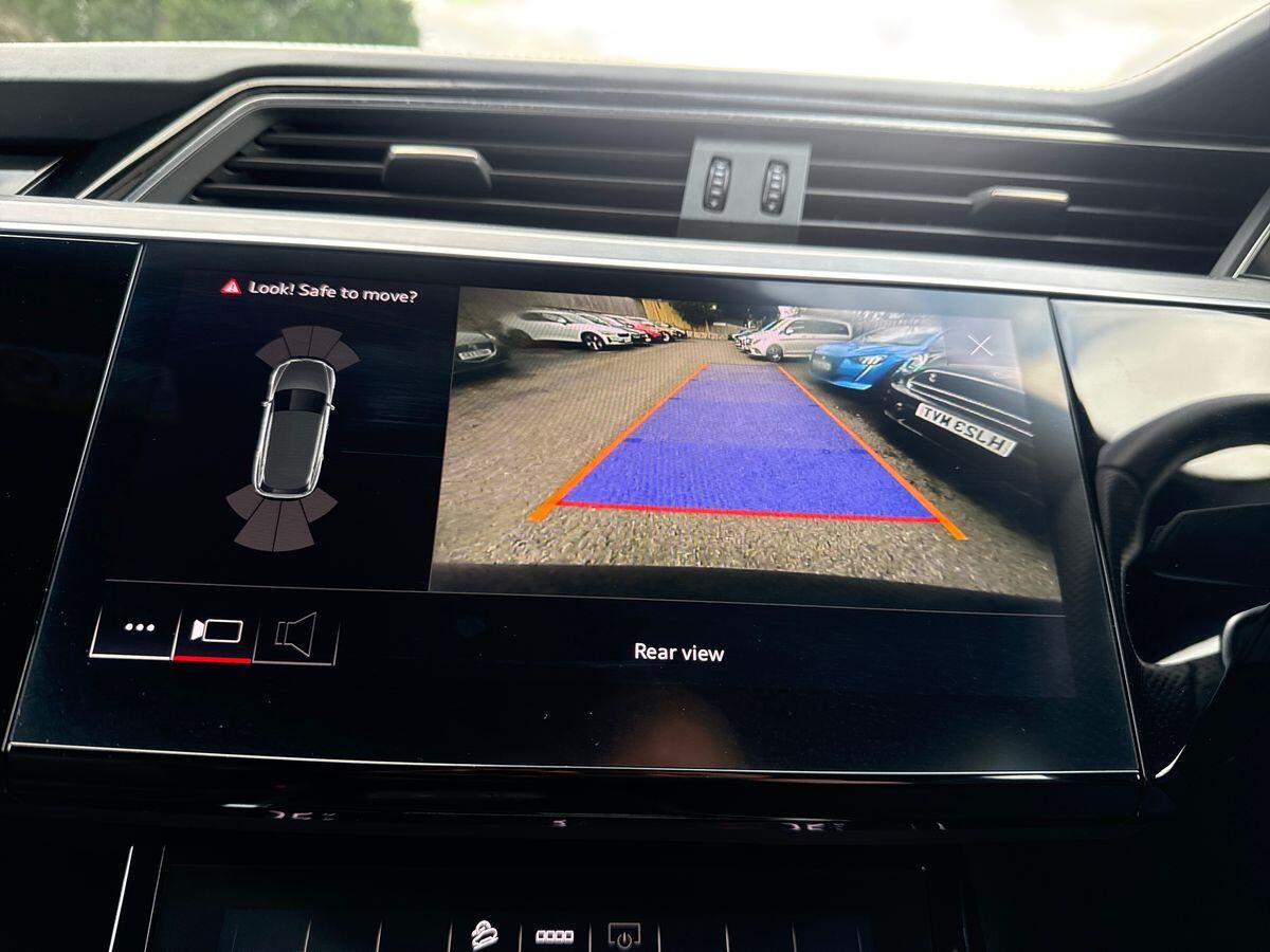 Used Audi e-tron 2021 for sale - 77509763: Photo 25