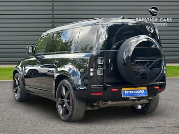 Used Land Rover Defender 110 2023 for sale - 78601942: Photo