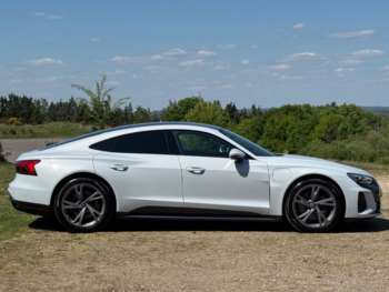Used Audi e-tron GT 2022 for sale - 74553673: Photo