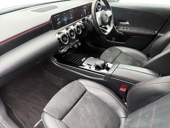Used Mercedes-Benz A-Class 2019 for sale - 76215001: Photo 2