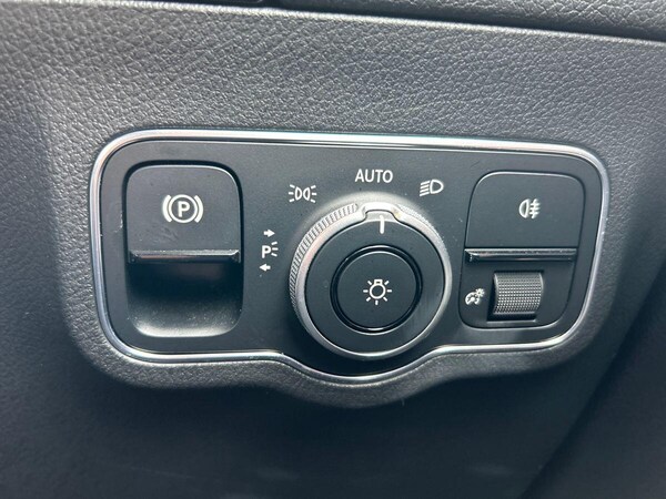 Used Mercedes-Benz EQA 2021 for sale - 76215465: Photo 29