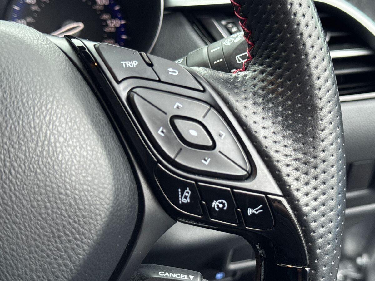 Used Toyota C-HR 2023 for sale - 77266788: Photo 16