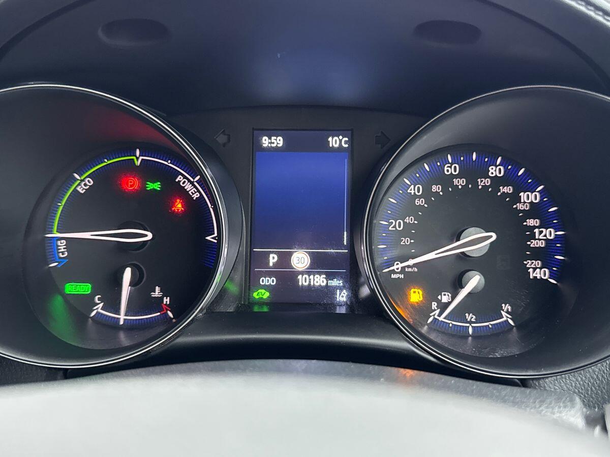 Used Toyota C-HR 2023 for sale - 77266788: Photo 17