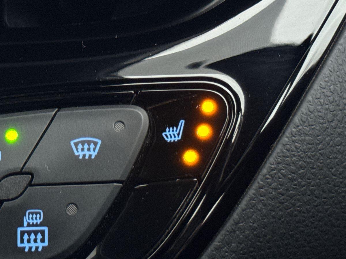 Used Toyota C-HR 2023 for sale - 77266788: Photo 46