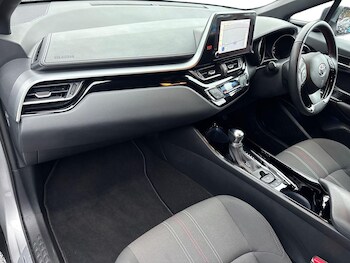 Used Toyota C-HR 2023 for sale - 78705344: Photo