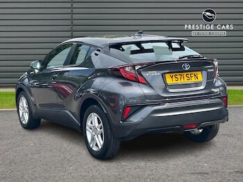 Used Toyota C-HR 2022 for sale - 75070293: Photo