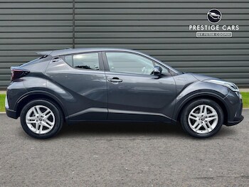 Used Toyota C-HR 2022 for sale - 75070293: Photo
