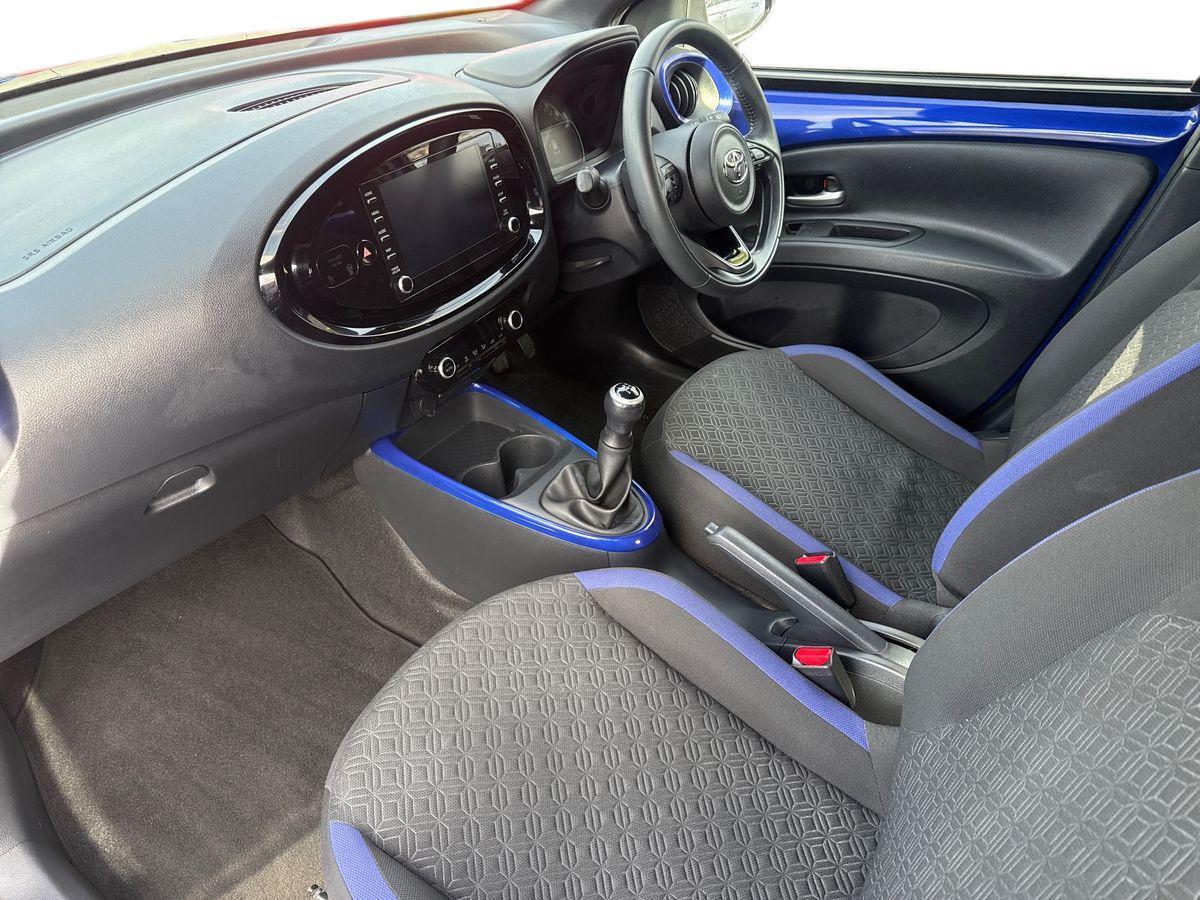 Used Toyota Aygo X 2022 for sale - 76108466: Photo 2