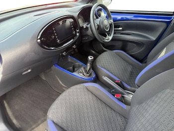 Used Toyota Aygo X 2022 for sale - 76108466: Photo 2