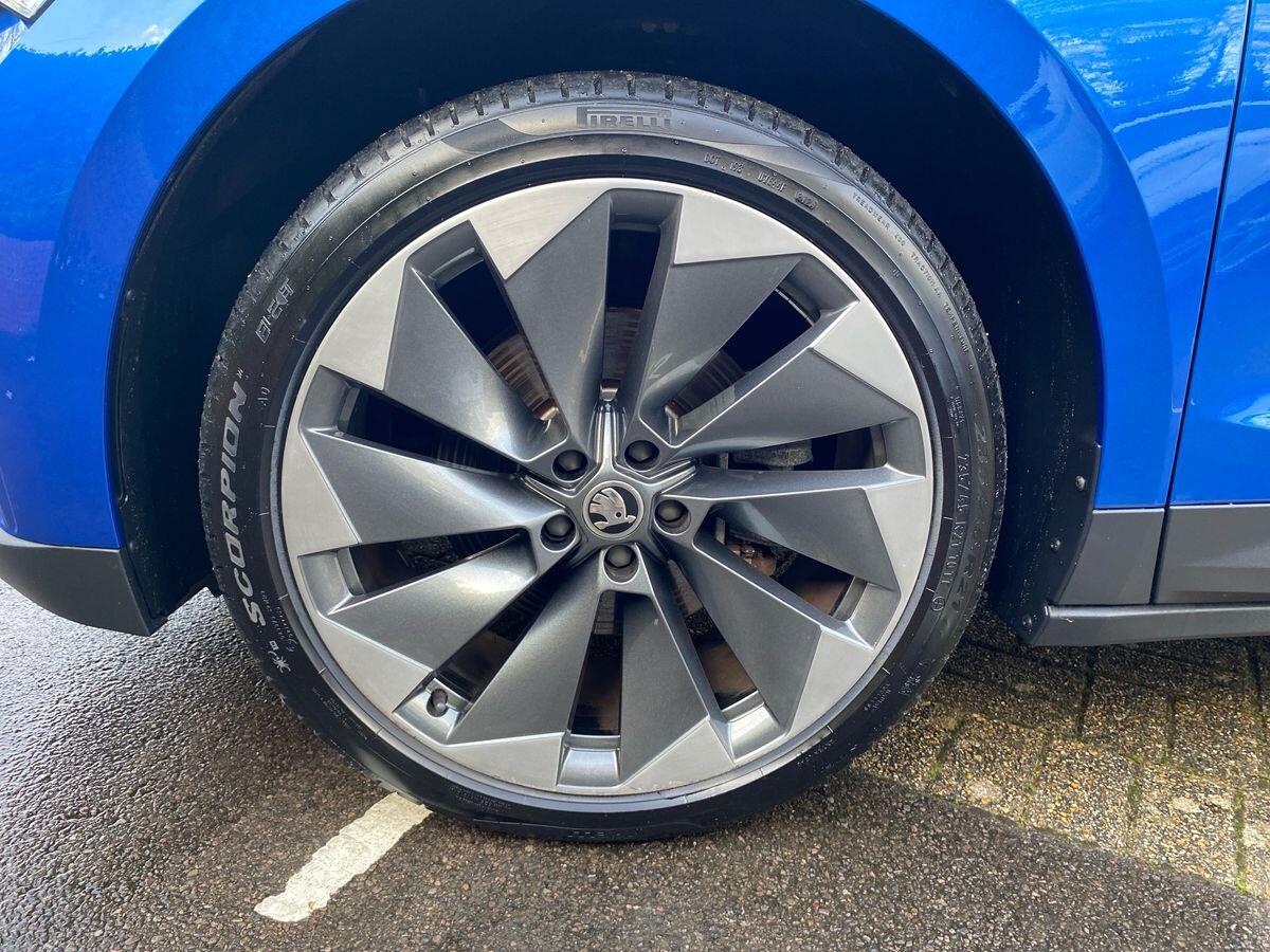 Used Skoda Enyaq 2023 for sale - 77108965: Photo 5