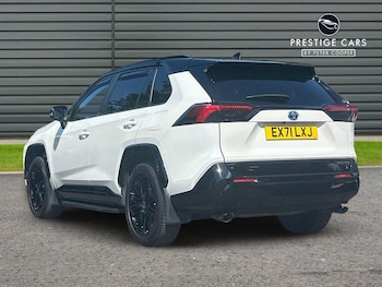 Used Toyota RAV4 2021 for sale - 79601326: Photo