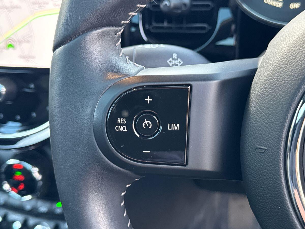 Used MINI Electric Hatch 2023 for sale - 77203548: Photo 15