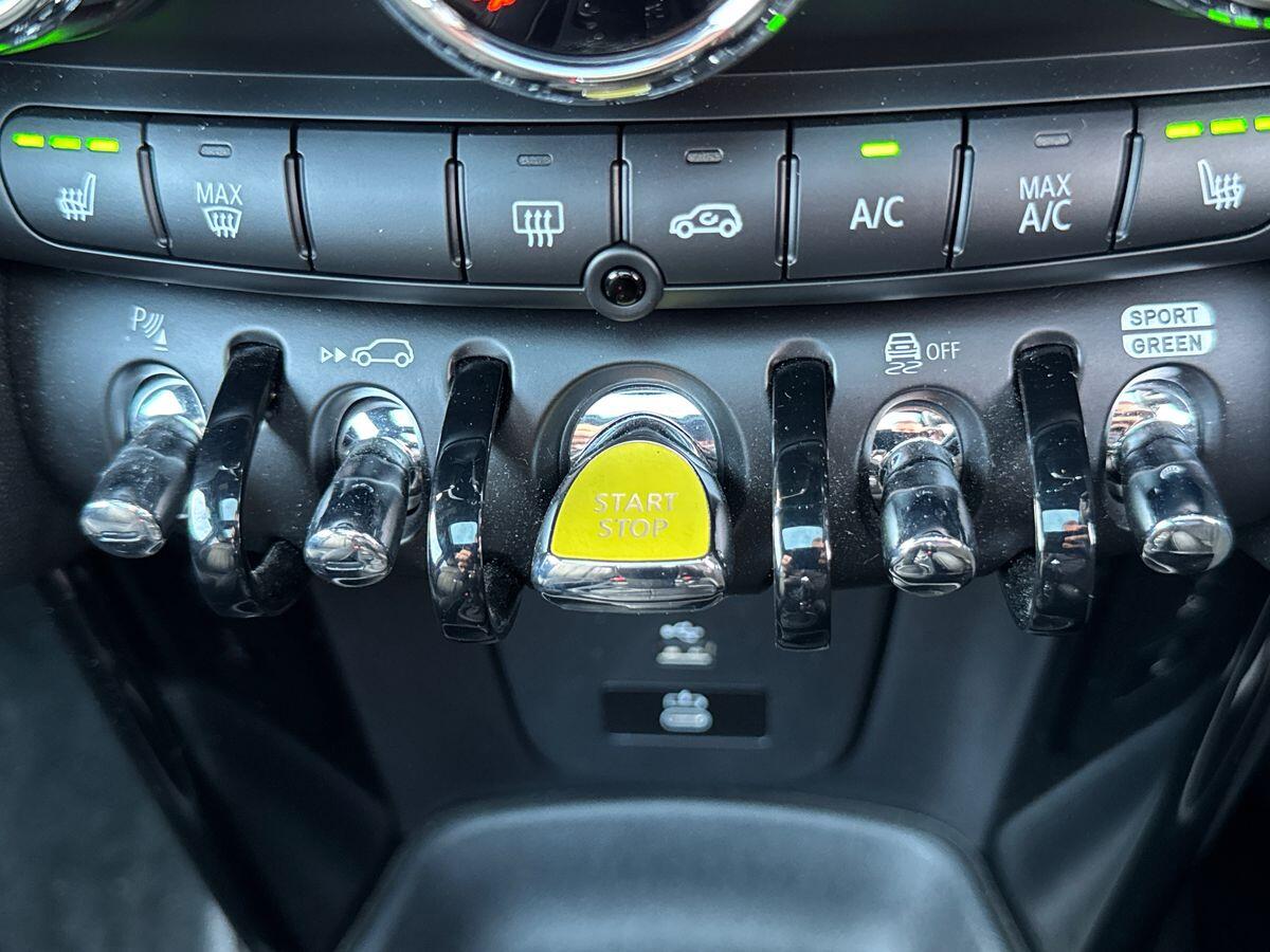 Used MINI Electric Hatch 2023 for sale - 77203548: Photo 42