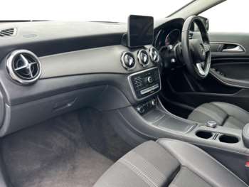 Used Mercedes-Benz GLA 2020 for sale - 75127233: Photo