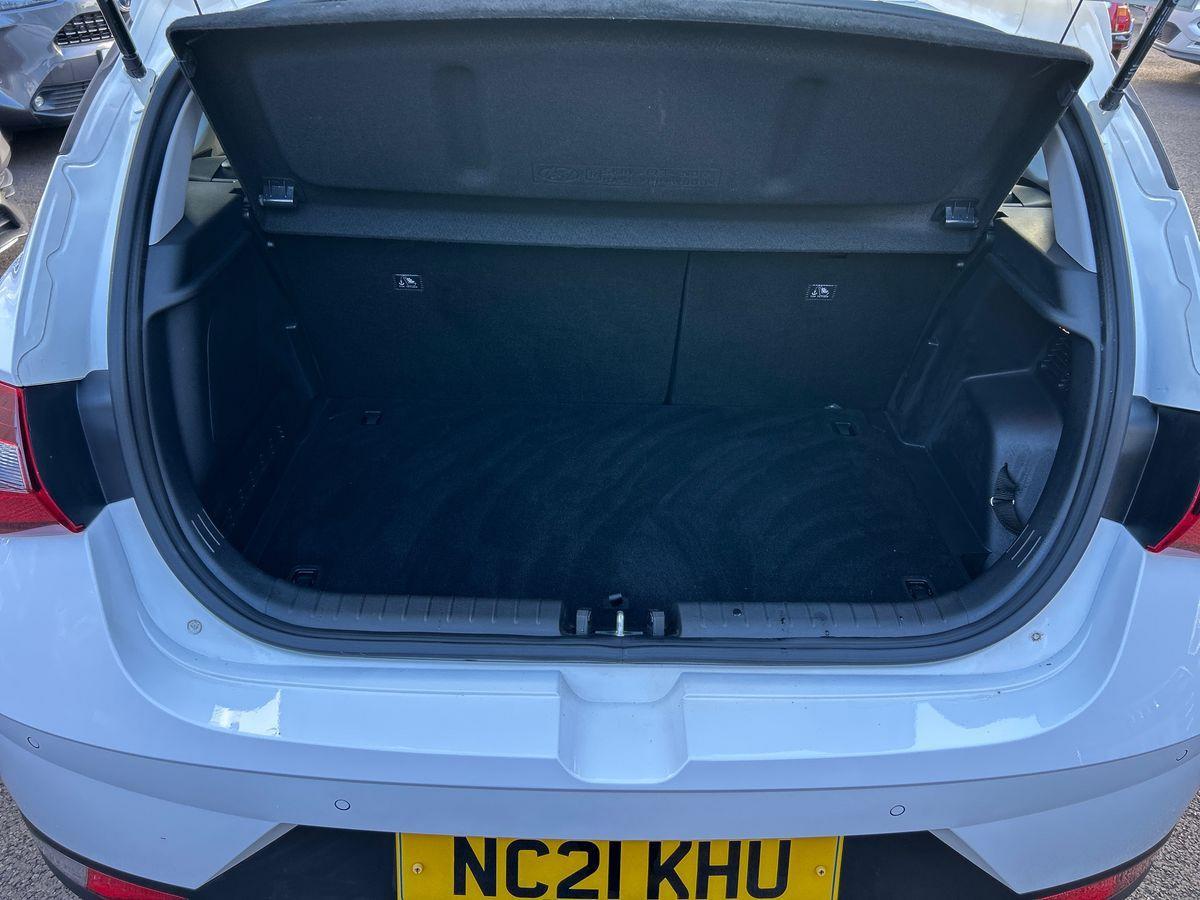 Used Hyundai i20 2021 for sale - 76388331: Photo 11