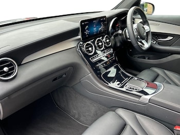 Used Mercedes-Benz GLC 2022 for sale - 75233257: Photo