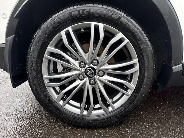 Used Toyota C-HR 2021 for sale - 76136998: Photo 5