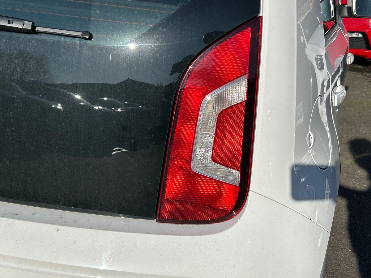 Used Volkswagen up! 2016 for sale - 77723646: Photo 19