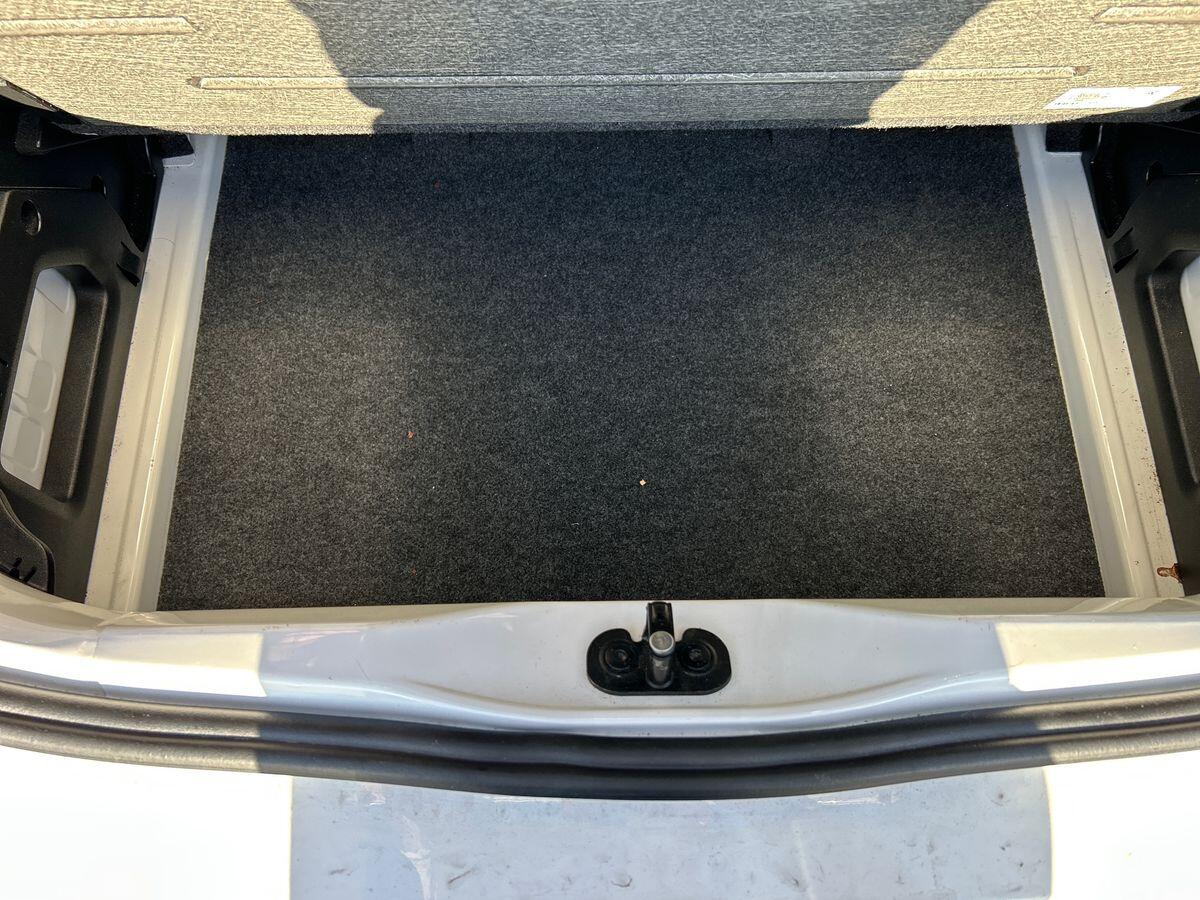 Used Volkswagen up! 2016 for sale - 77723646: Photo 22