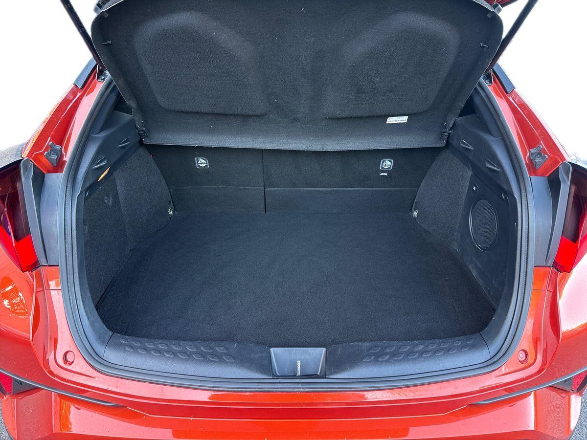 Used Toyota C-HR 2020 for sale - 76020229: Photo 11