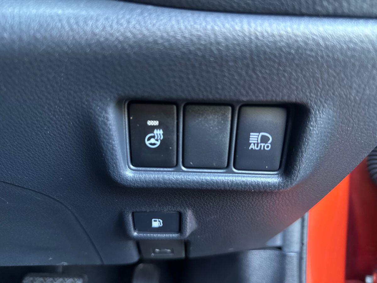 Used Toyota C-HR 2020 for sale - 76020229: Photo 26