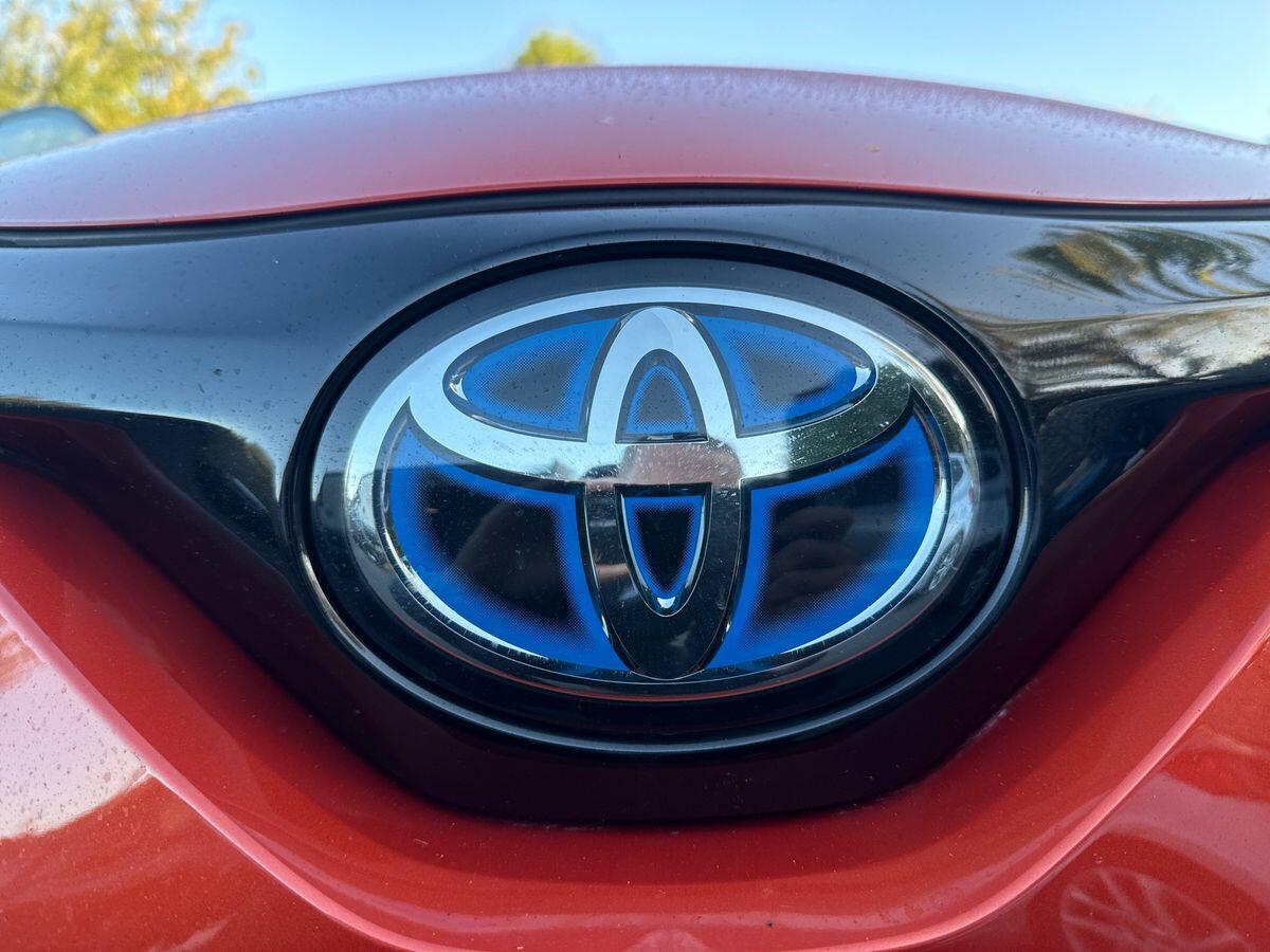 Used Toyota C-HR 2020 for sale - 76020229: Photo 35