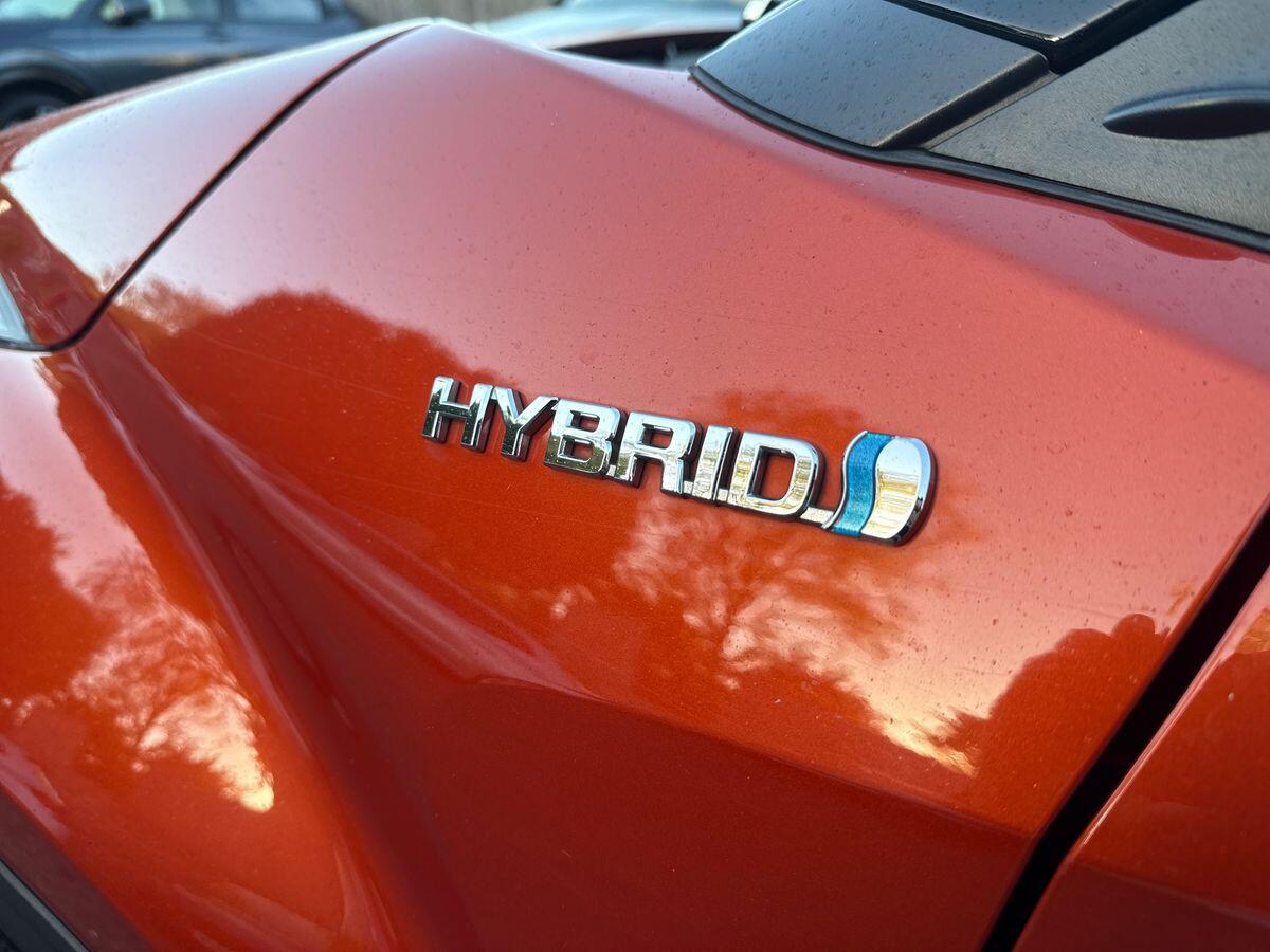 Used Toyota C-HR 2020 for sale - 76020229: Photo 37