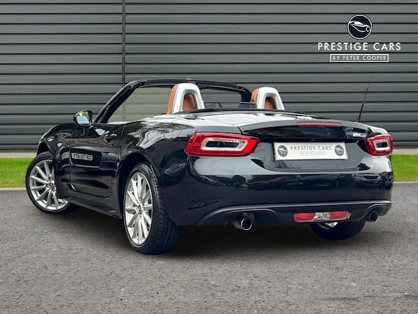 Used Fiat 124 Spider 2017 for sale - 76247049: Photo 3