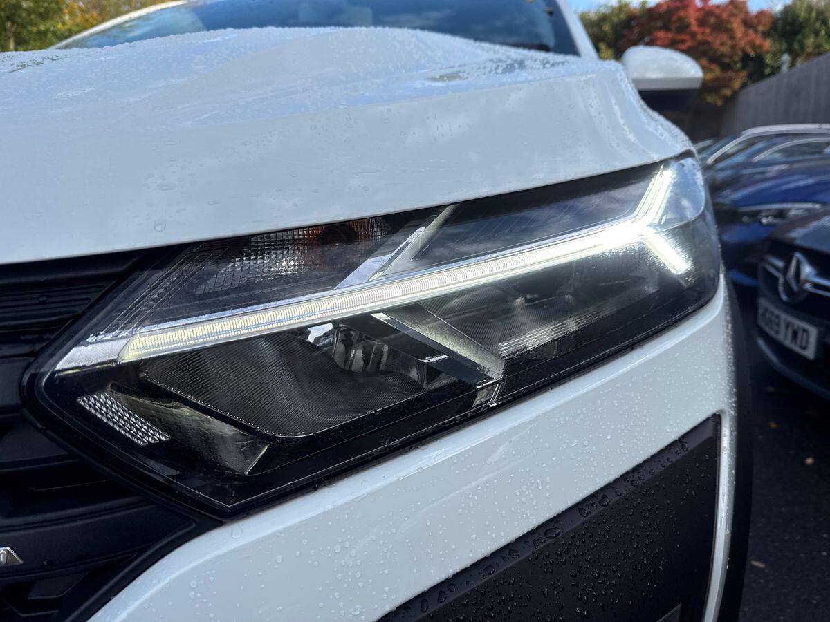 Used Dacia Sandero Stepway 2022 for sale - 76398673: Photo 22