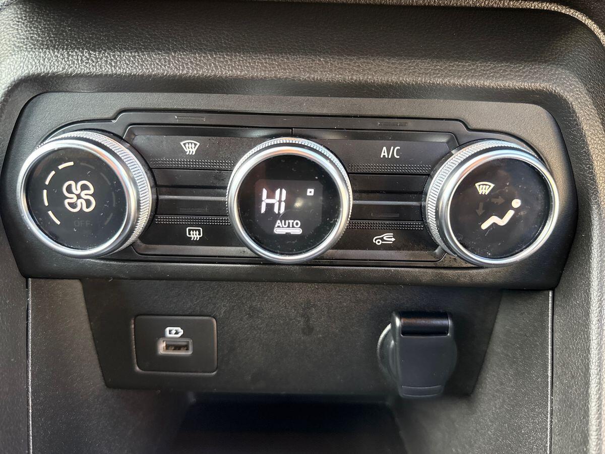 Used Dacia Sandero Stepway 2022 for sale - 76398673: Photo 25