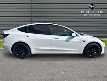 Used Tesla Model 3 2023 for sale - 79657952: Photo